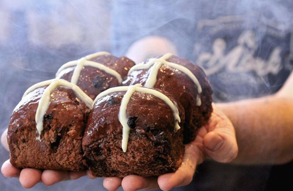 Mork chocolate - Triple choc mork x buns (image via instagram:@morkchocolate)